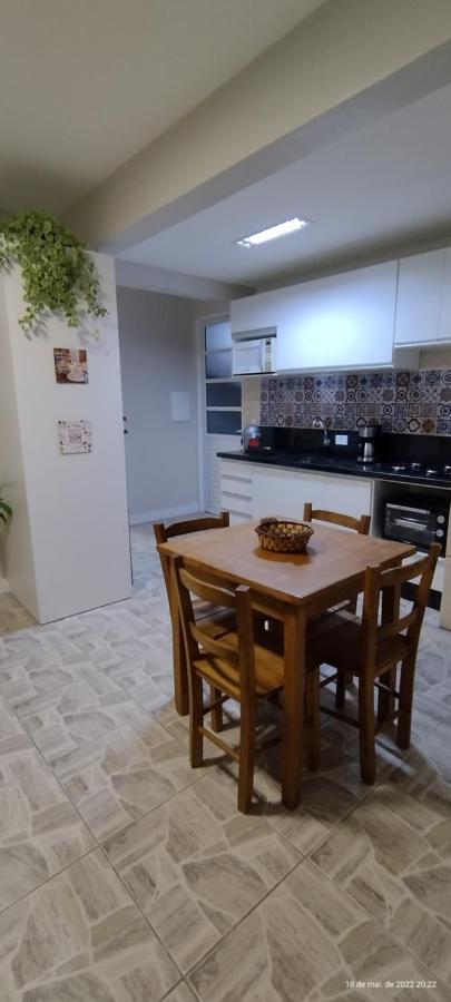 Residencial Bernardo, Meia Quadra Do Trapiche Florianópolis Dış mekan fotoğraf